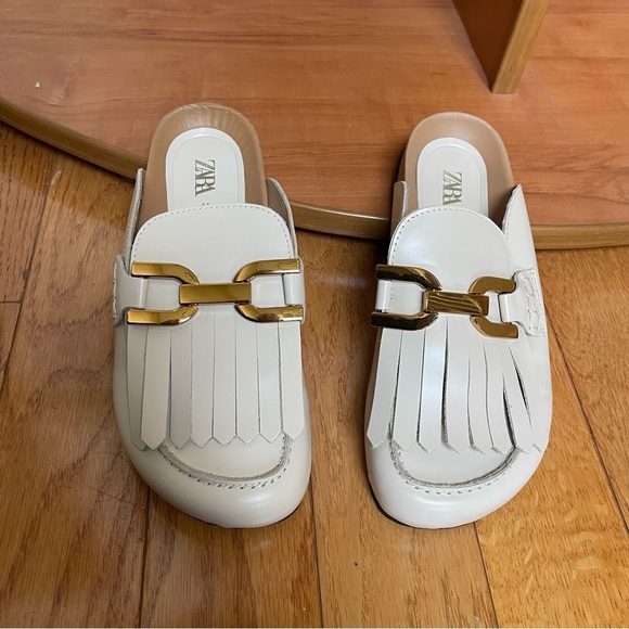 Zara Womens Beige Cream leather mules sandals with tassels & gold chain Sz 38 - Picture 6 of 15